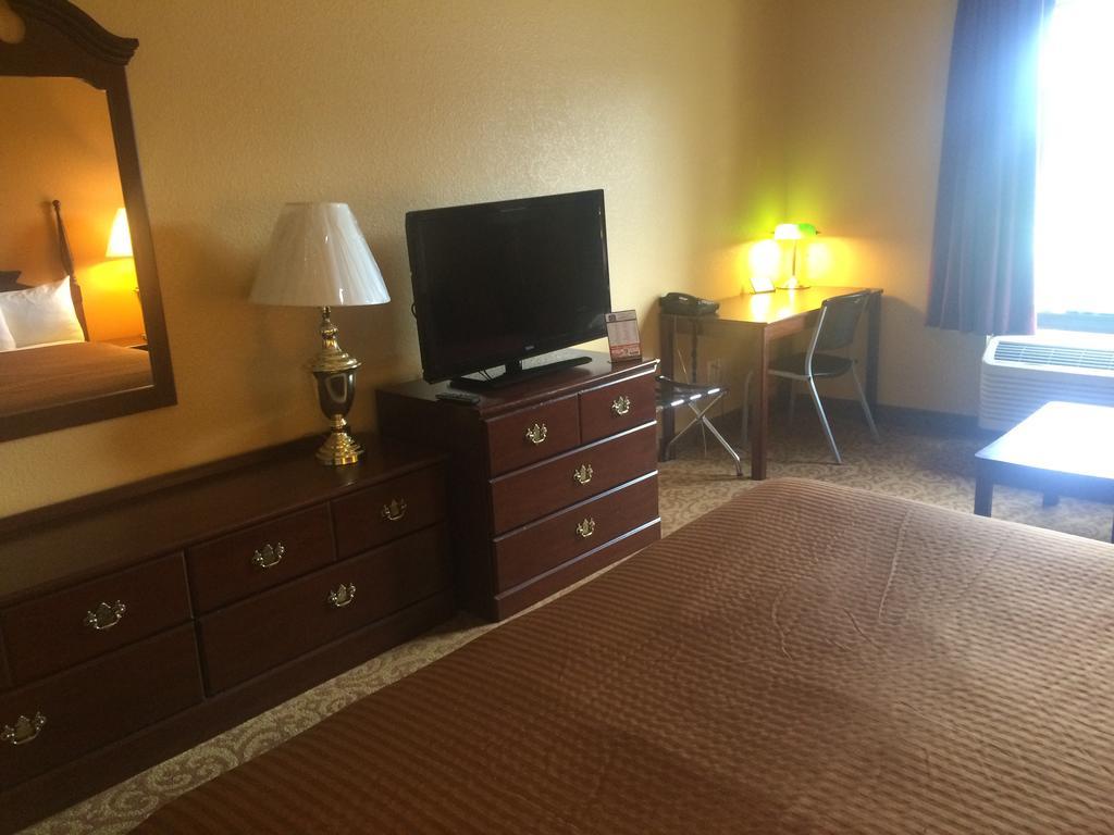 Luxury Suites ペンサコーラ 部屋 写真